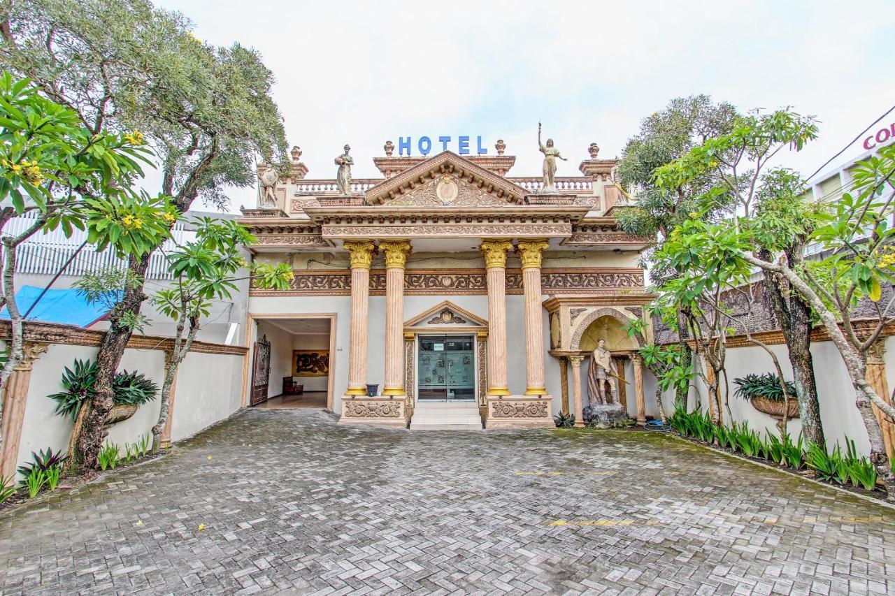 Oyo 91785 Hotel Srikandi Kalasan Tanjungtirto Buitenkant foto