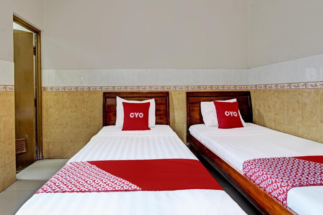 Oyo 91785 Hotel Srikandi Kalasan Tanjungtirto Buitenkant foto